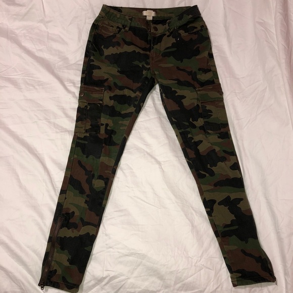 Skinny cargo camouflage jeans - Picture 1 of 3